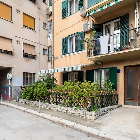 Adrian Apartment Split
